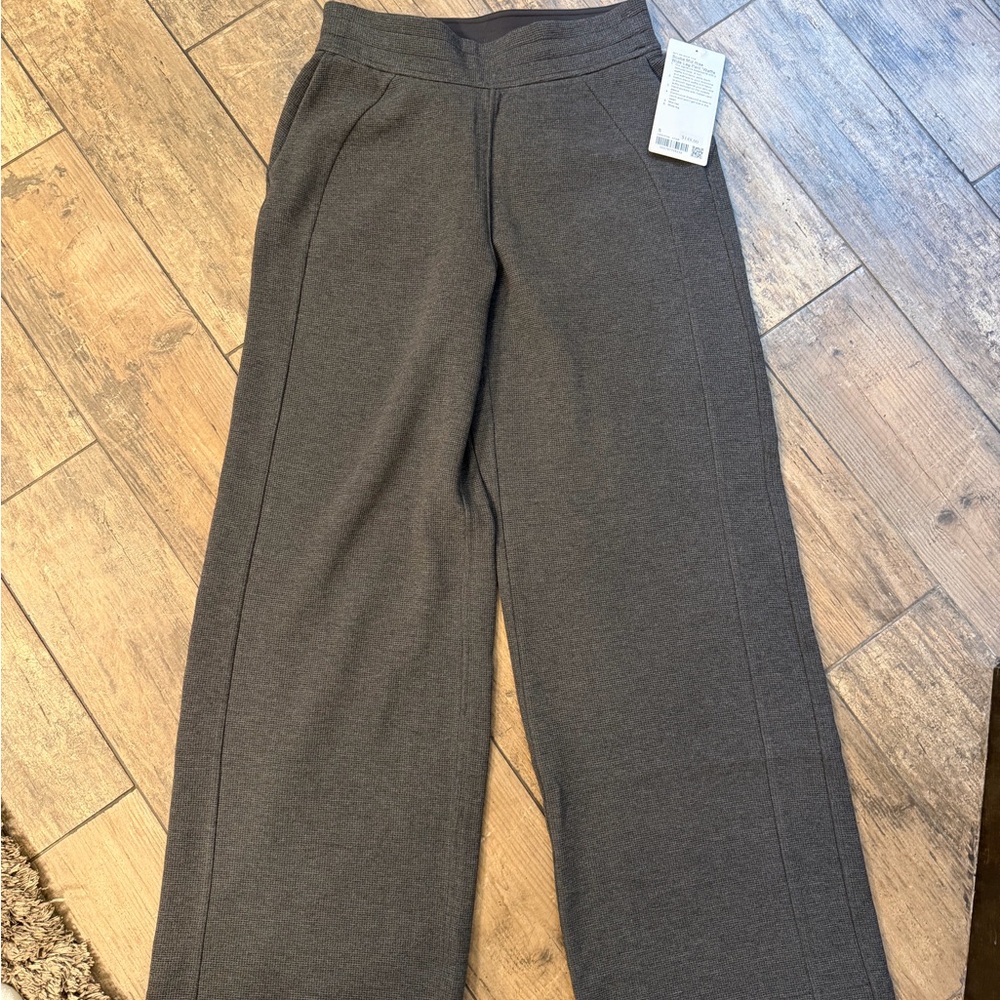 Lululemon Scuba mid-rise wide-leg pant waffle - Heather grey - Picture 3 of 6